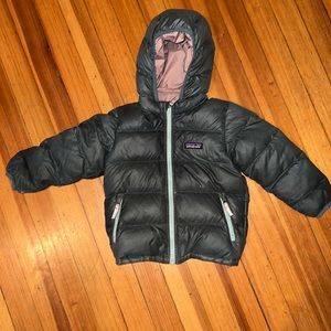 Patagonia Kids Puffer Jacket - Dark Green and Light Pink